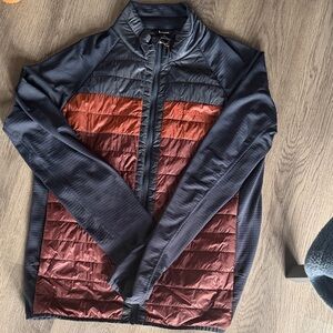 cotopaxi Navy and Rust Quilted Hybrid Jacket